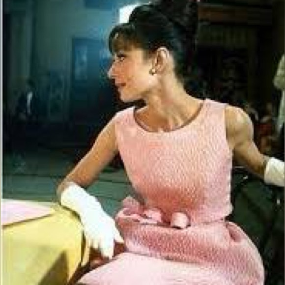 Meet your Posher, GinnyViolet - Picture 2 of 2